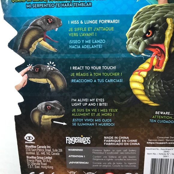 Fingerlings WowWee Untamed Fang Snake Action Figure Interactive New - Picture 9 of 11